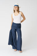 Wide Leg Relaxed Pant