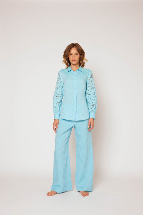Yarn-dyed linen blouse light blue