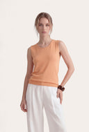 Sleeveless Knit Top with Ribbed Hem