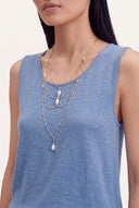 Sleeveless Knit Top with Ribbed Hem