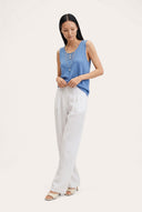 Sleeveless Knit Top with Ribbed Hem