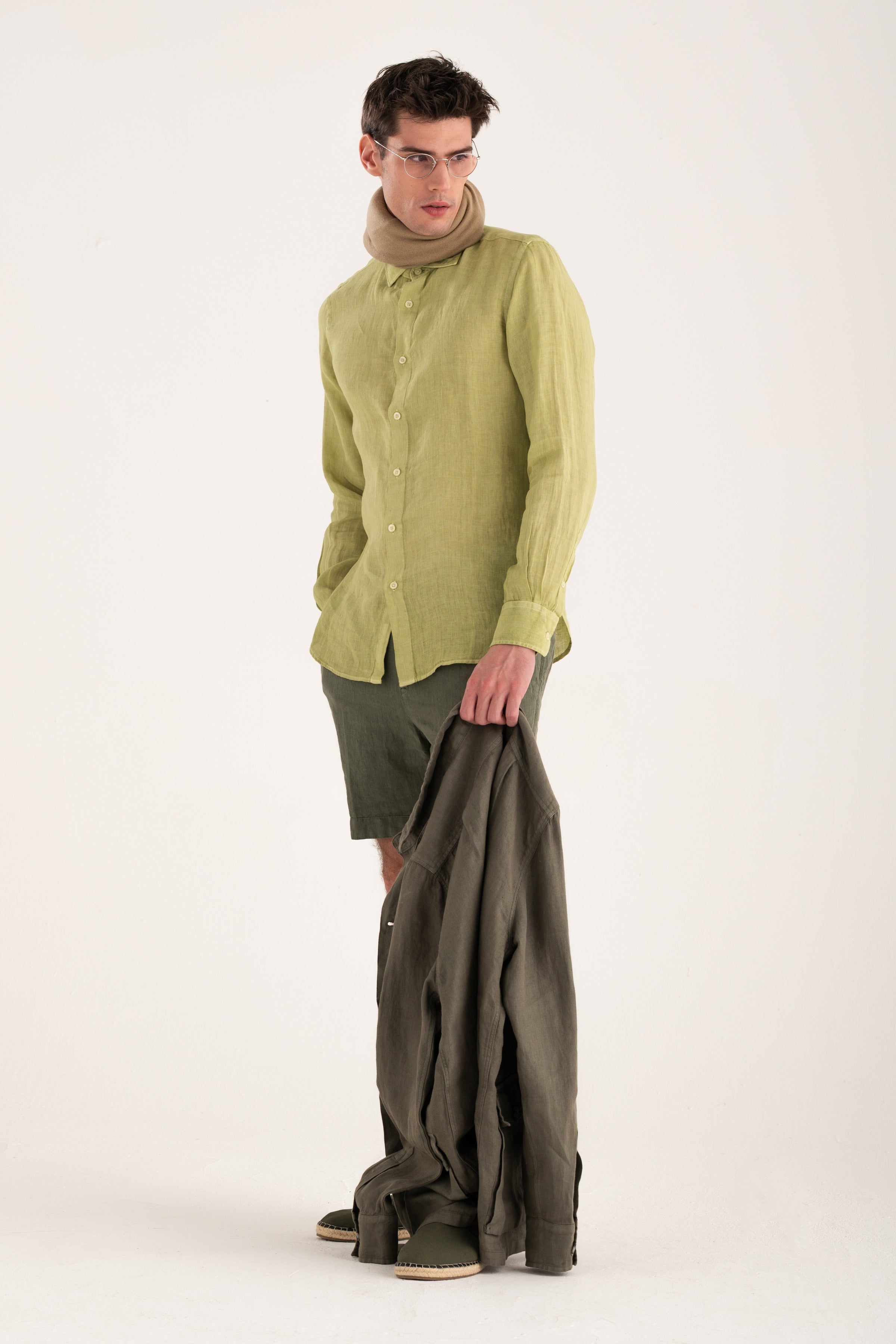 Long Sleeve Contemporary Fit Linen Shirt NAVY FADE / M/48 Long Sleeve Contemporary Fit Linen Shirt NAVY FADE / M/48