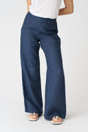 Wide Leg Relaxed Pant